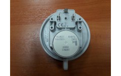 Реле давления дифференциальное на Bosch GAZ 6000/2000 и Buderus U072 35 КВТ Реле давления дифференциальное на Bosch GAZ 6000/2000 и Buderus U072 35 КВТ
